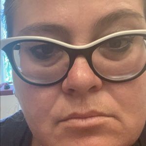 Meet your Posher, Roxane